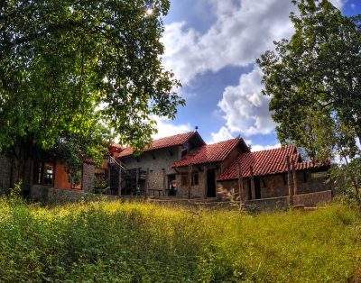 Kanha Earth Lodge